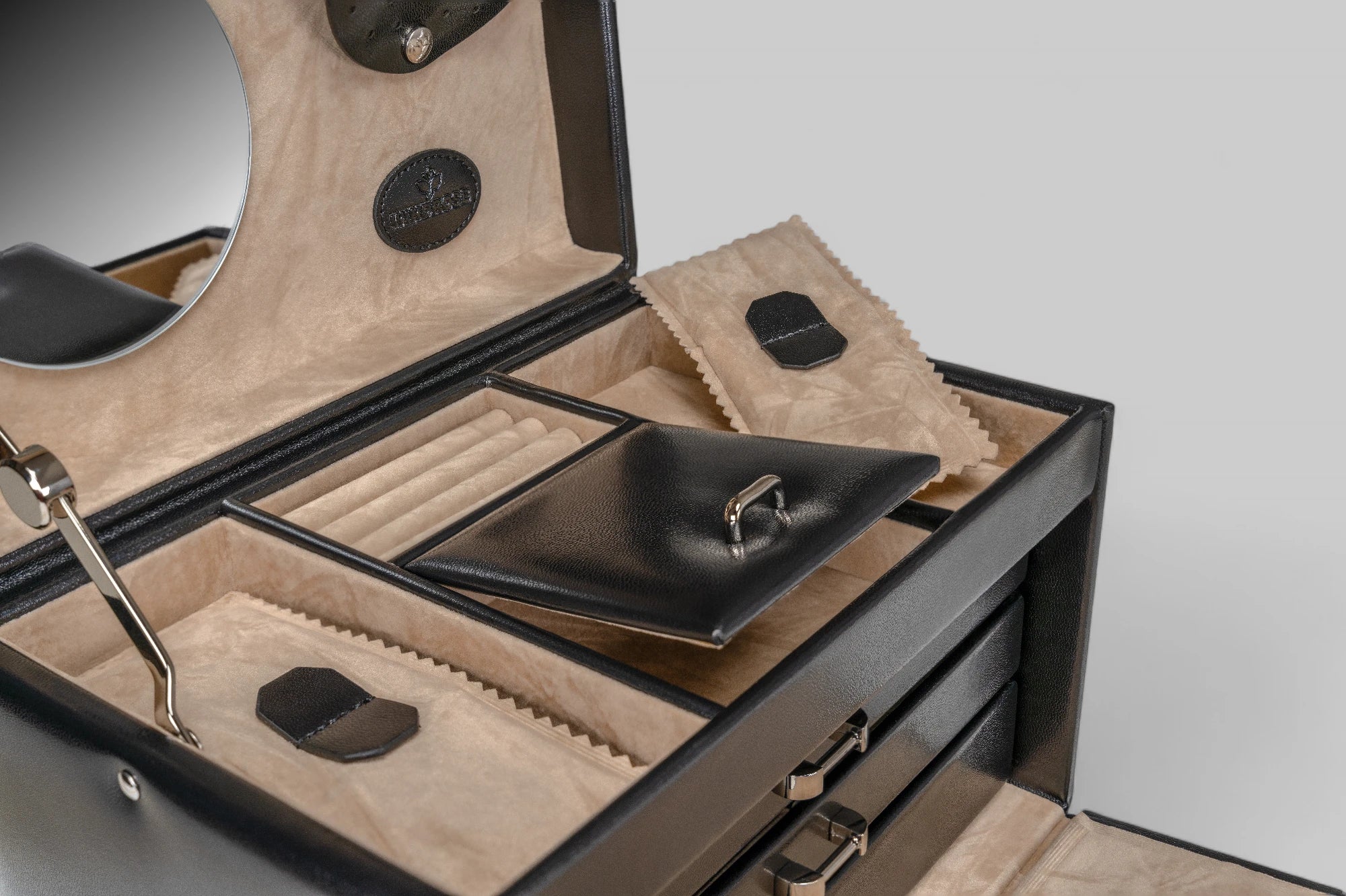 Jewelry case Merino / black