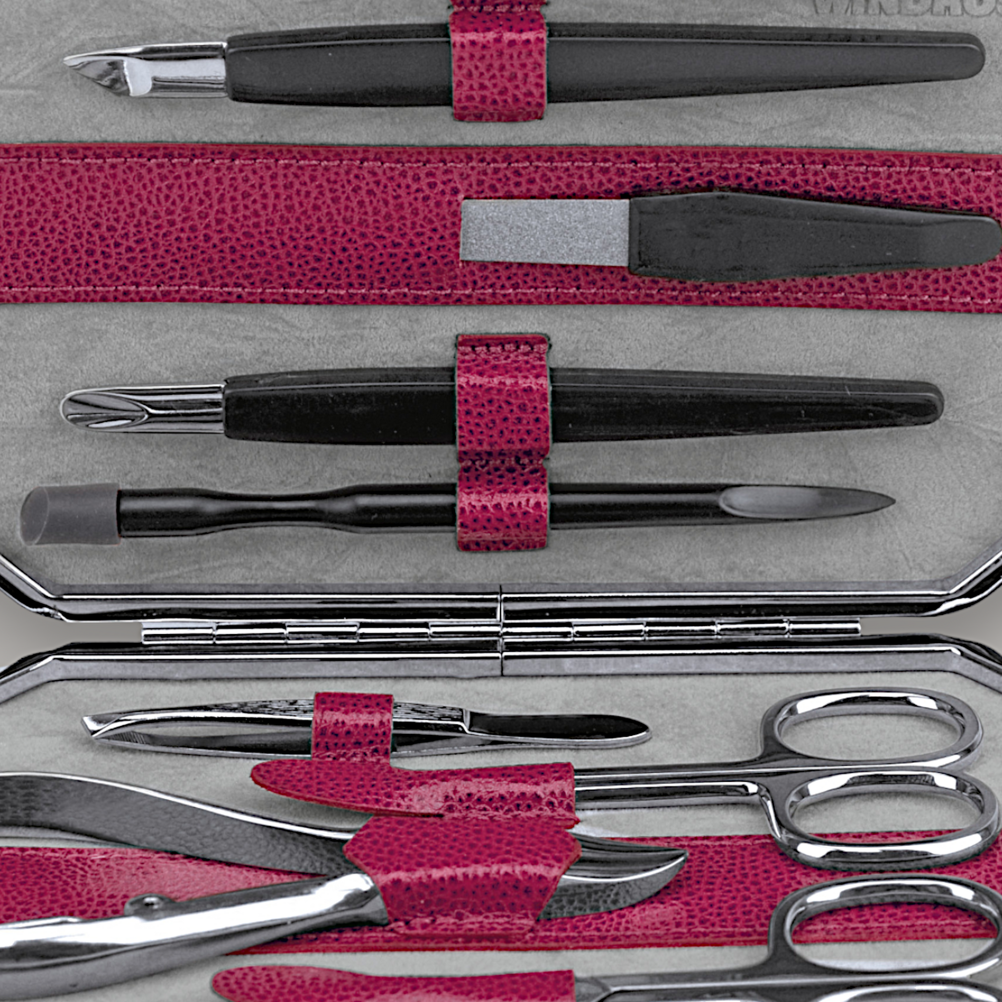 Astuccio per manicure da 10 pezzi Beluga / berry (pelle)