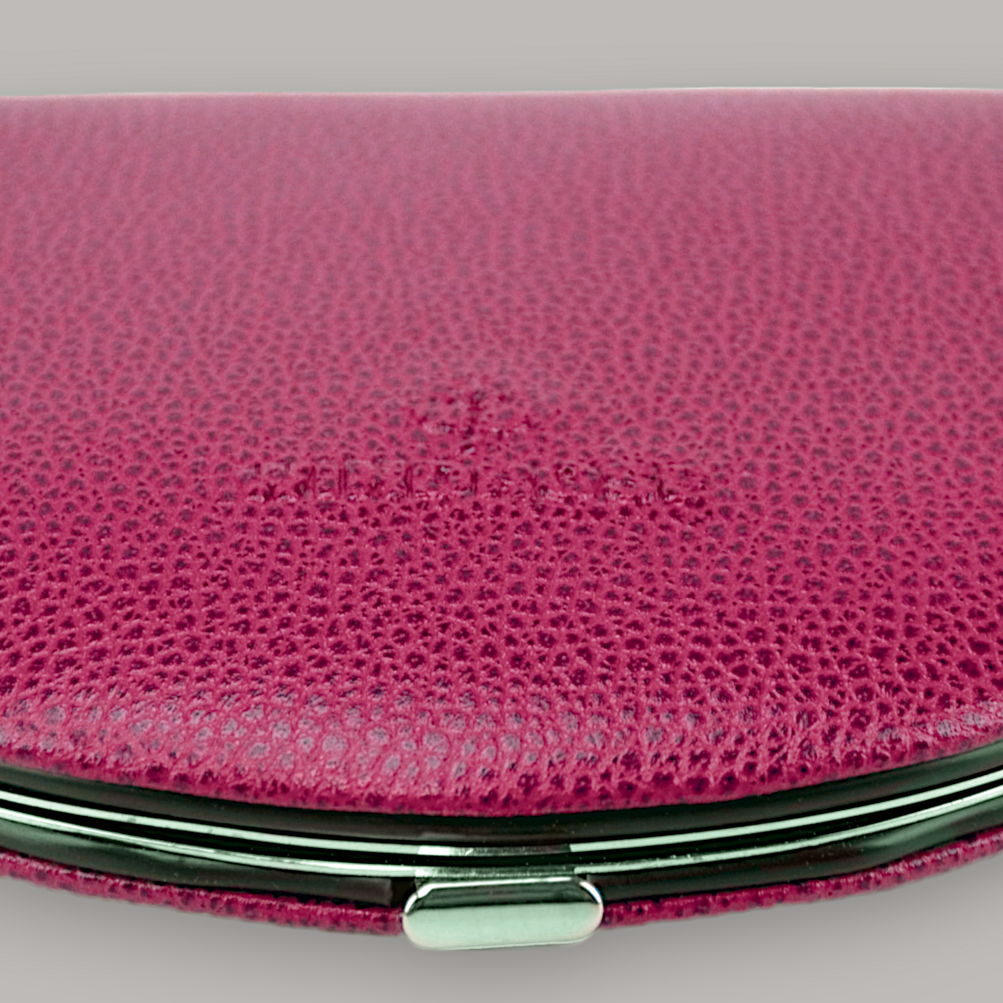 5-delige manicurekoffer Beluga / Berry (leer)