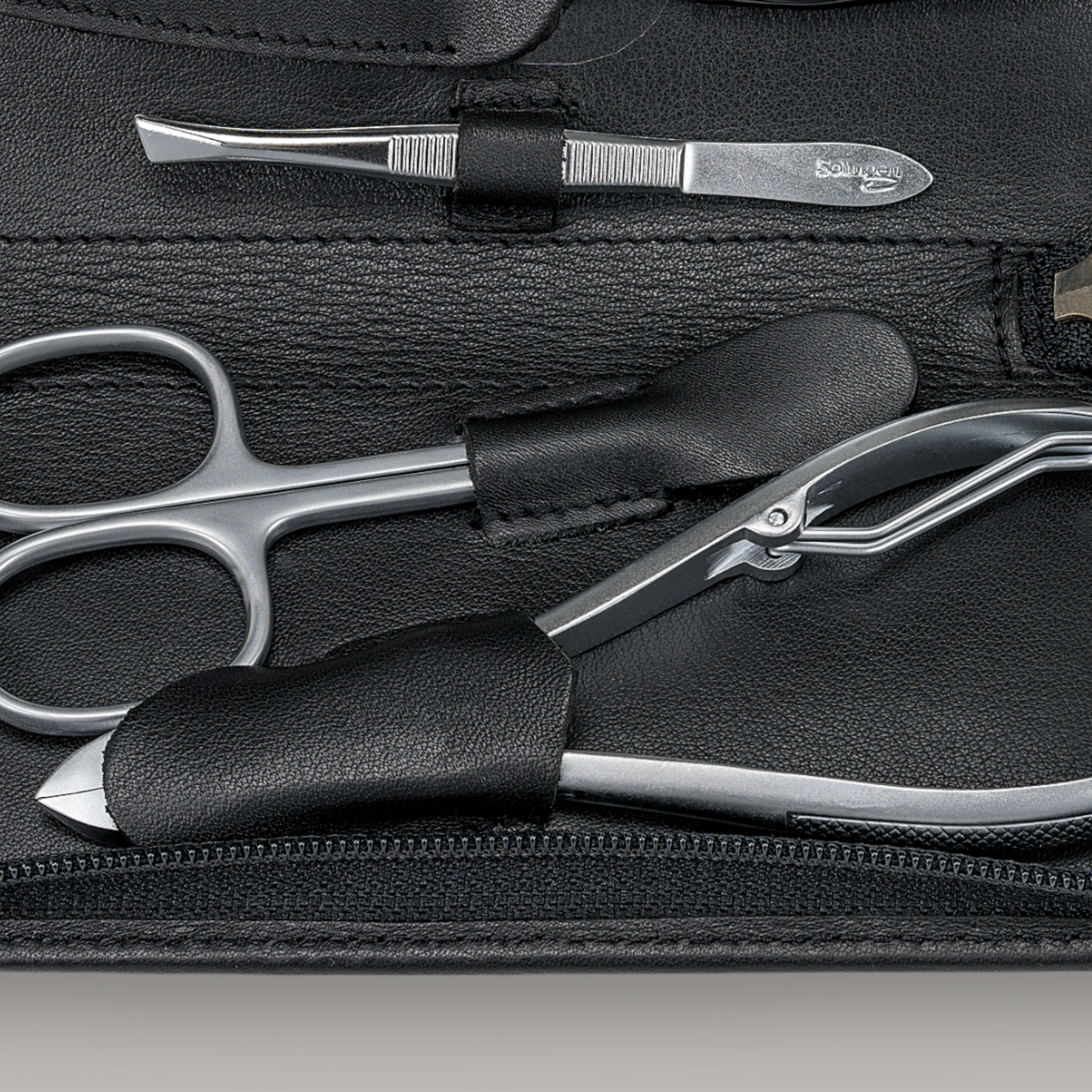 Astuccio per manicure da 5 pezzi nappa / nero (pelle bovina integrale)