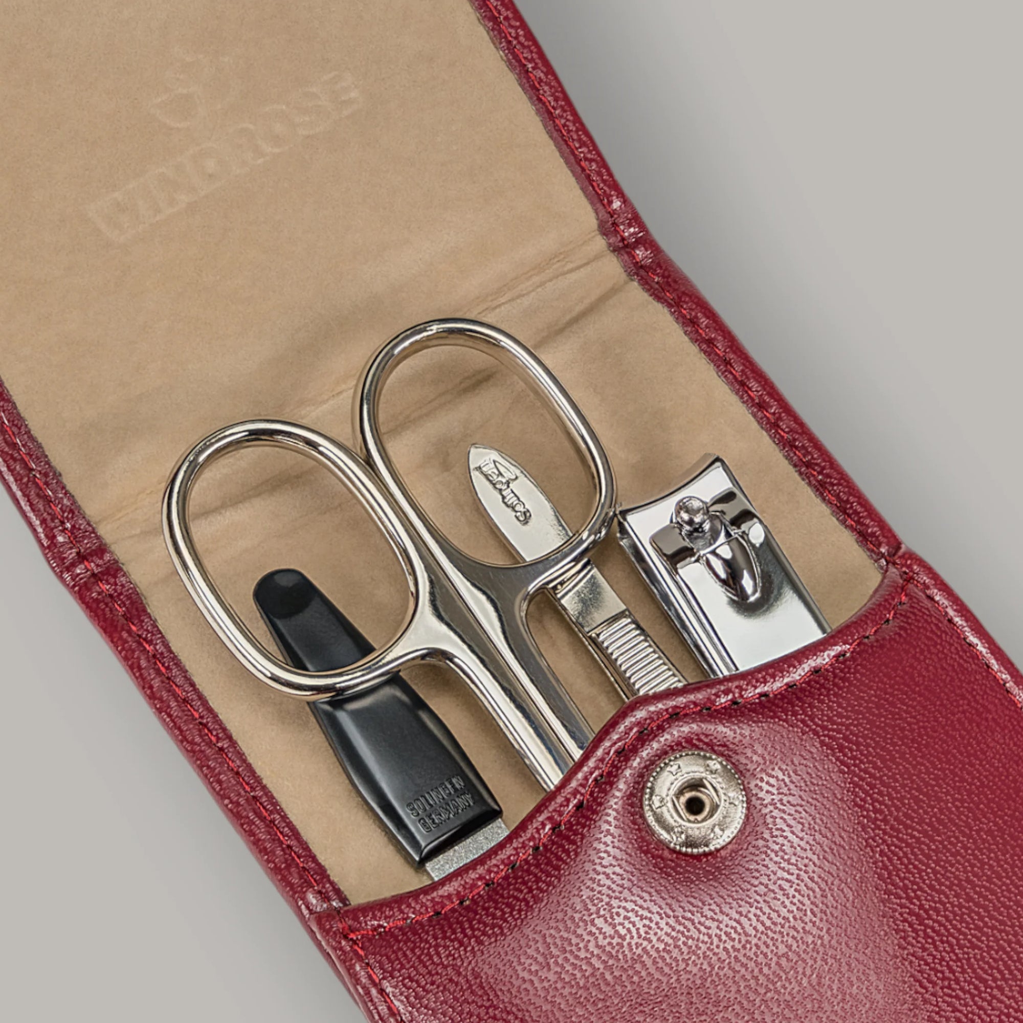 4-delige manicurekoffer Merino / rood