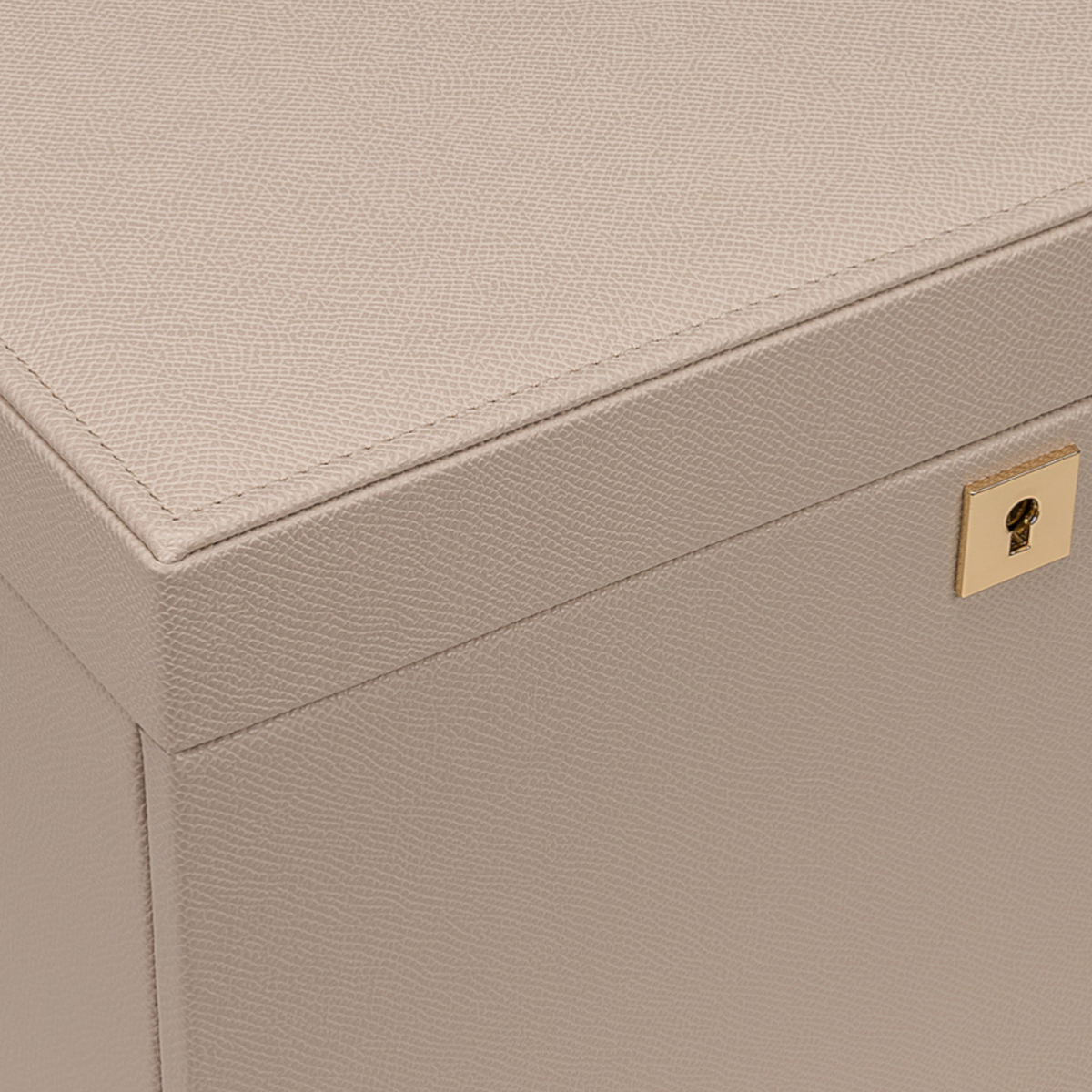 Schmuckkoffer luxora beige (Art.-Nr. 803992.12) – Detailansicht Schloss, Eckansicht