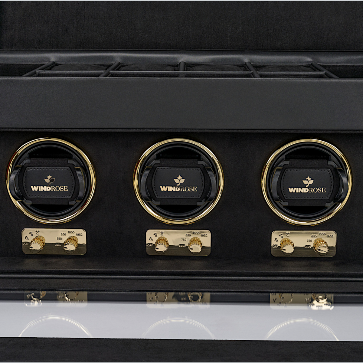 Uhrenbeweger 3 Uhren luxora schwarz-gold – Detailansicht Uhrenhalter und Bedienfelder